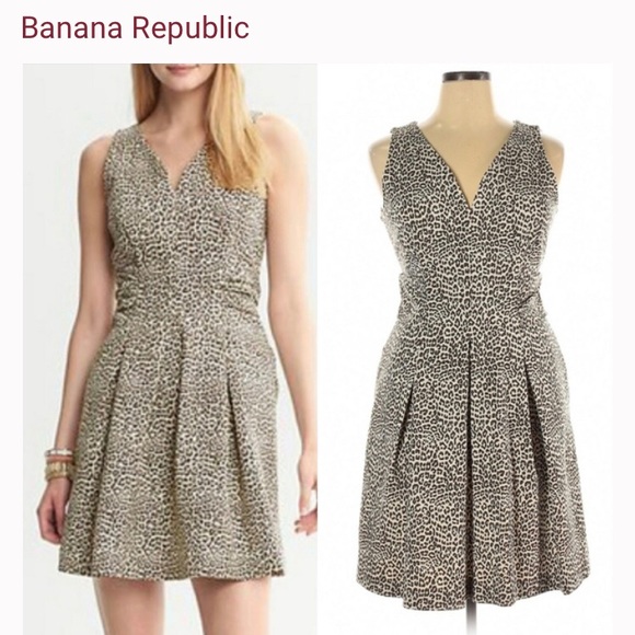 ☘️Banana Republic Issa London Dress☘️ - Picture 2 of 5